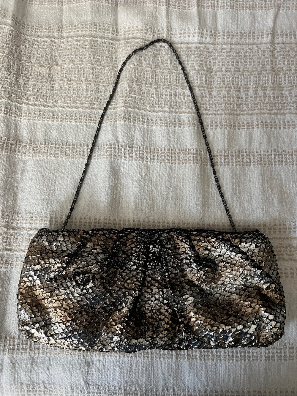 Jessica McClintock magnetic closure evening clutch bag